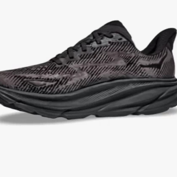 Hoka One One Other - HOKA ONE ONE Clifton 9 Wide Black Shoes- sz 11